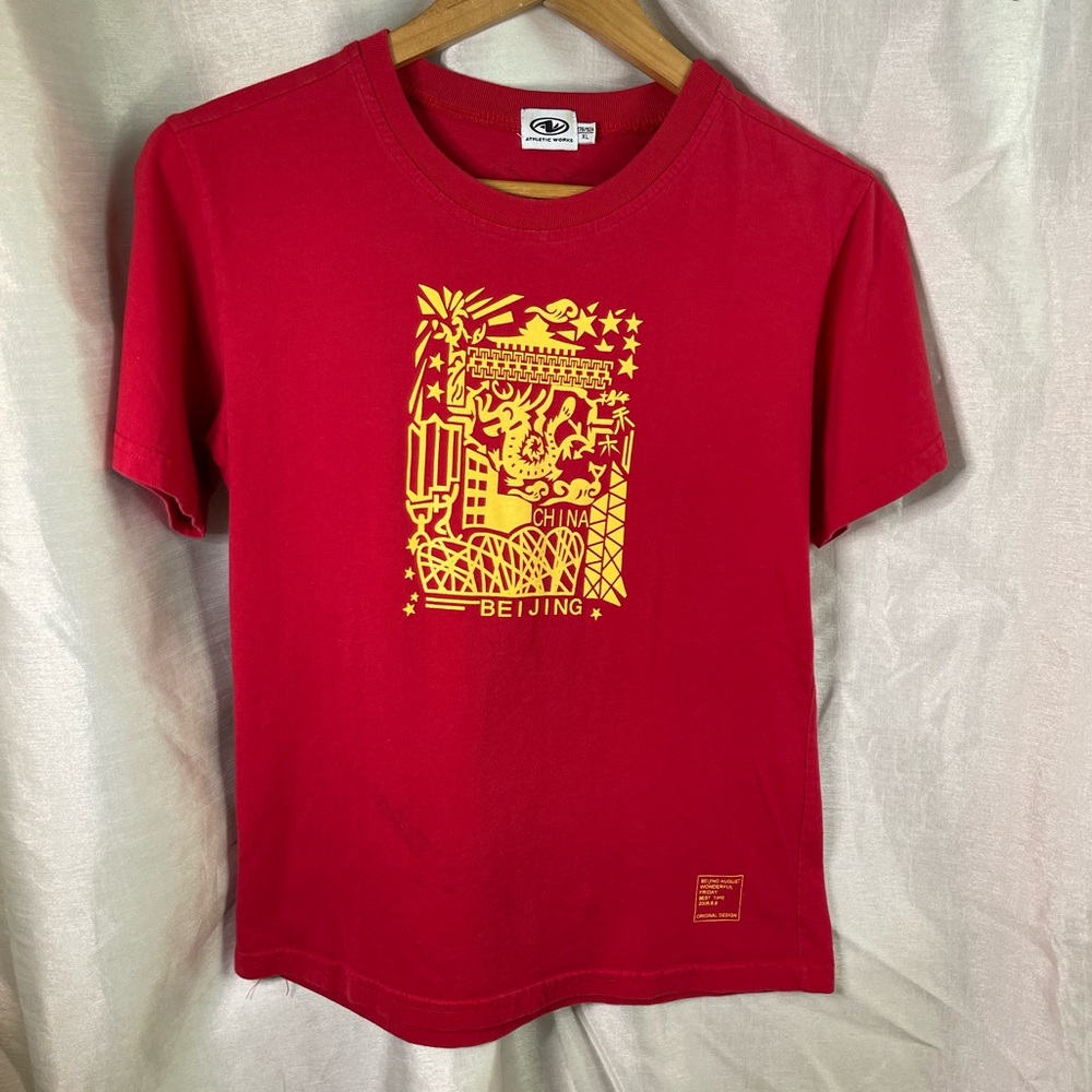 2008 Olympics Beijing China Opening Ceremony Red Yellow Graphic Print T-Shirt